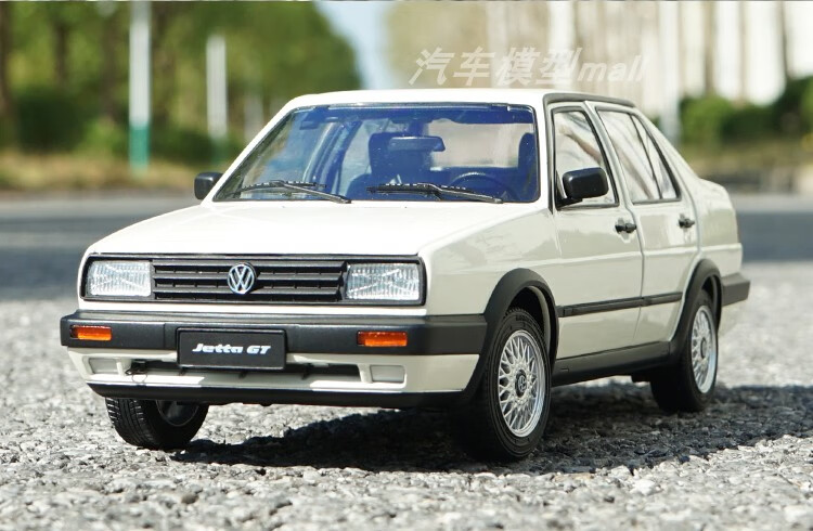 汽车模型1:18 大众面包原厂 1:18 一汽大众 捷达 jetta 经典版 方灯
