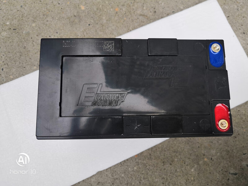 适用于雅迪原装石墨烯电池3代60v26安超威72v35天能48v23安雅迪原装