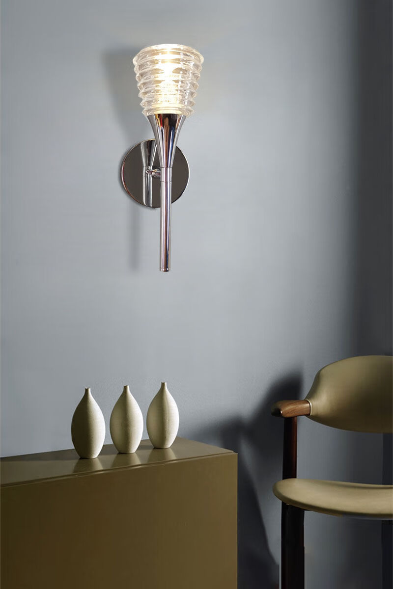 床头壁挂灯北欧充电壁灯简约床头灯走廊灯墙壁客厅电视墙上免接线遥控