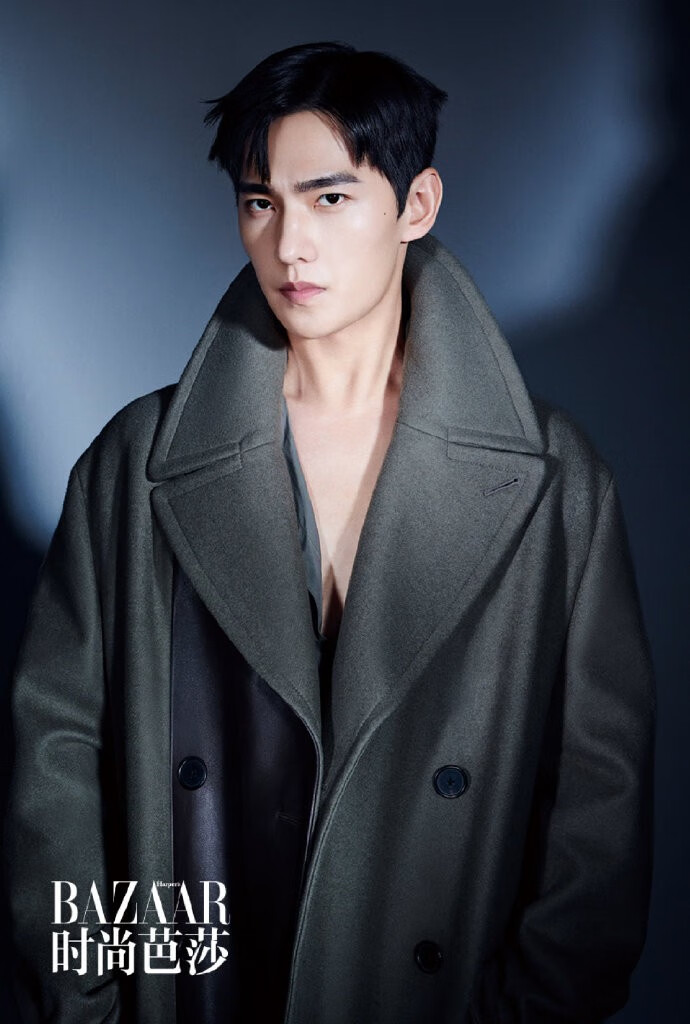 《elle7月 杨洋封面 店赠杨洋海报 明信片 飞机盒