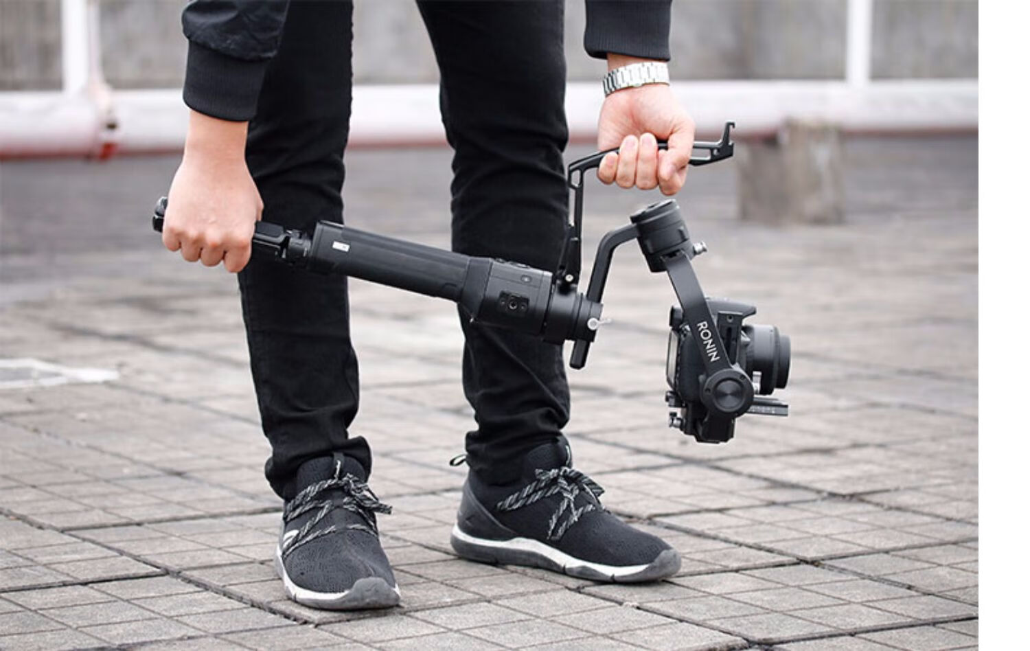 如影sc魔爪air2智云鹤2相机单反云台稳定器aircross2提壶手柄大疆rs2