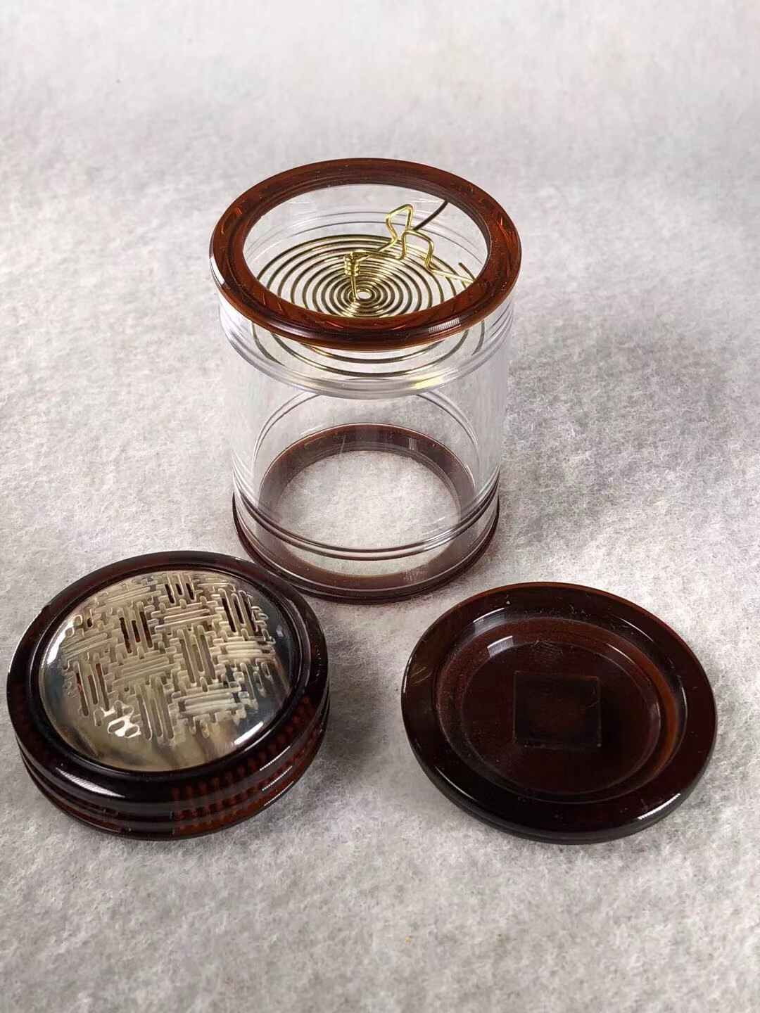 上海老谭蝈蝈罐 上海老谭茶色竹丝双窗带蒙心60亚有机蝈蝈罐蝈蝈叫罐