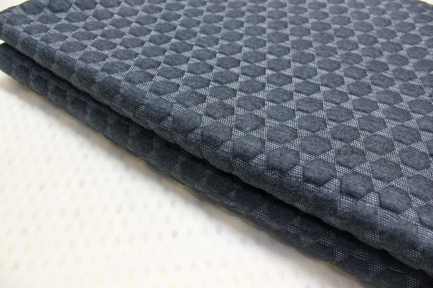 石墨烯微电能量床垫保健养生量子会销锁客礼品床上用品家 微电灯泡一