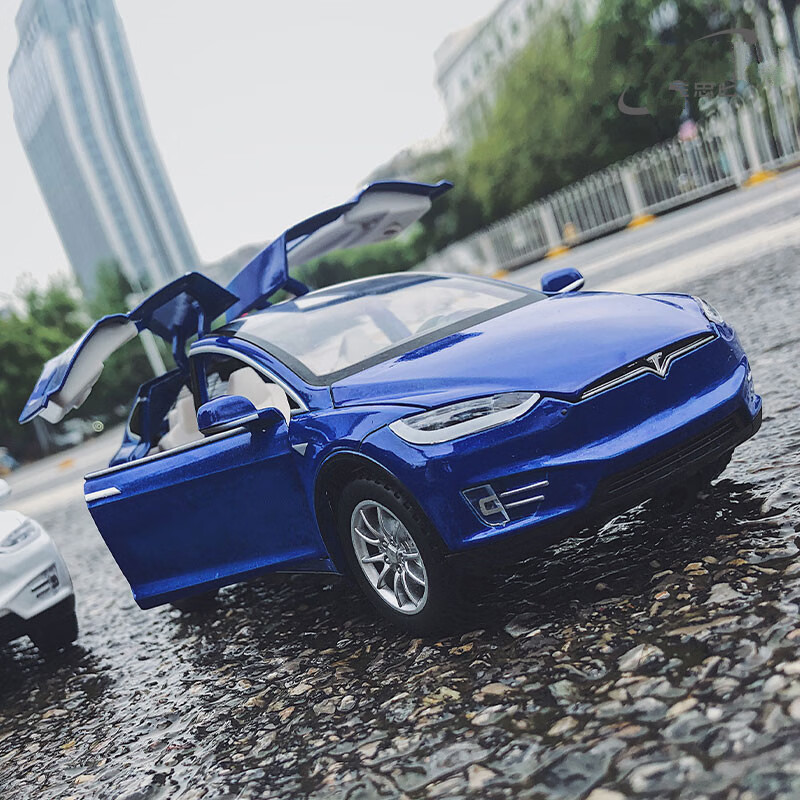 特斯拉车模roadster收藏摆件车模玩具车roadster118羽毛白色大号前轮