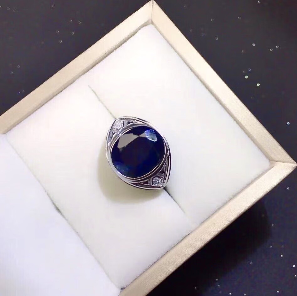 大颗粒山东天然黑蓝宝石男戒s925银镶嵌宝石颜色超好时尚精美礼物白