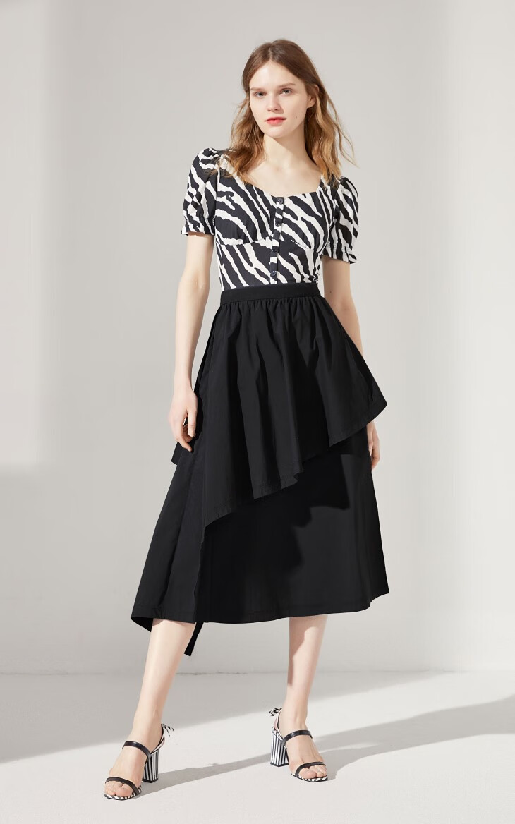 only2020夏季新款高腰中长款不规则a字拼接潮半身裙女120216501s01