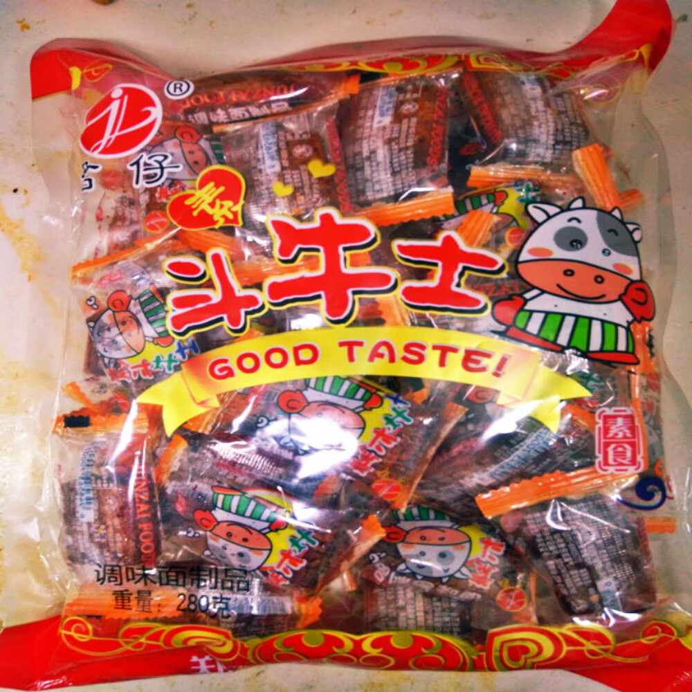 经典辣条零食大刀肉君仔斗牛士238g包网红辣条辣片童年记忆1大包促销