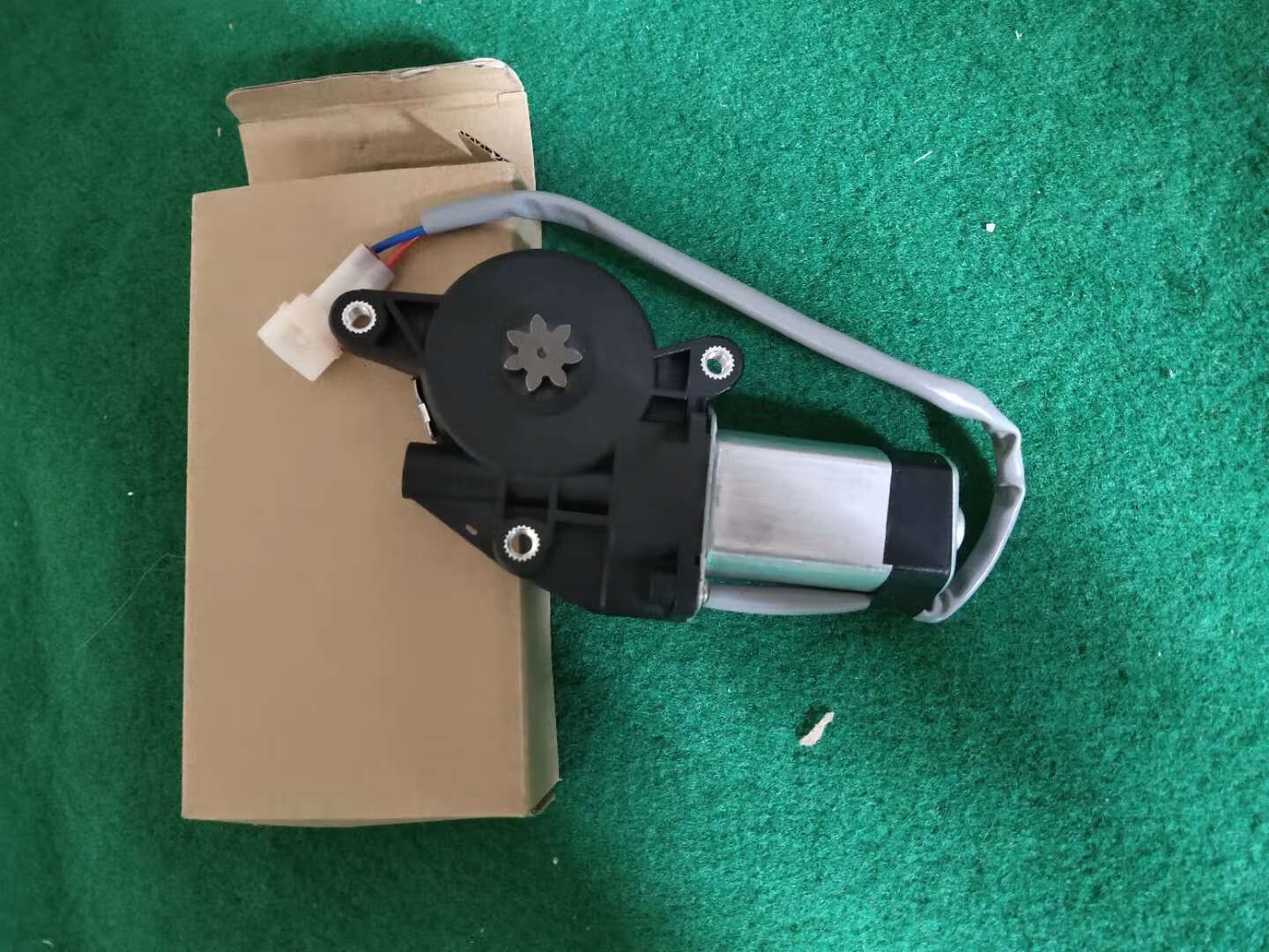 新能源宝岛盛昊金彭k9龙启恩途电动三四轮车玻璃升降器架配件大全