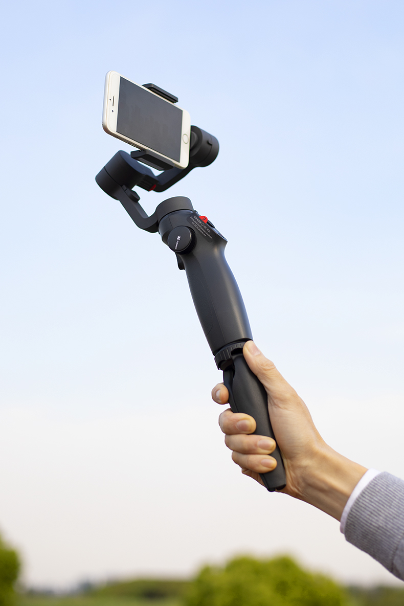 手机稳定器 三轴防抖手持云台支架智能拍摄平衡器自拍视频vlog抖音
