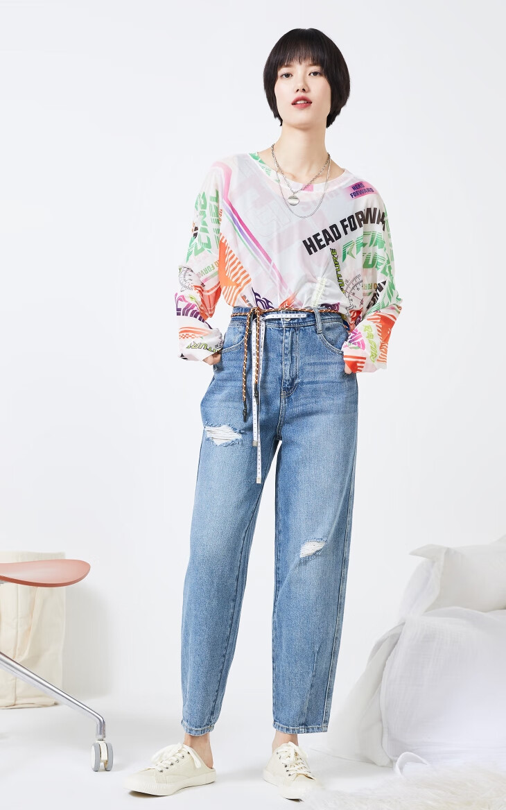 only2020春季新款高腰显瘦做旧宽松九分灯笼牛仔裤女120149658 j33