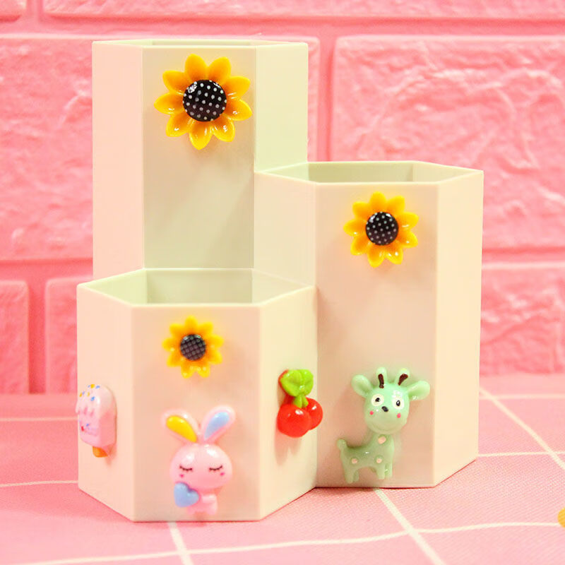 得力晨光同质量创意个性少女心网红笔筒分格免组装学生办公桌面收纳盒