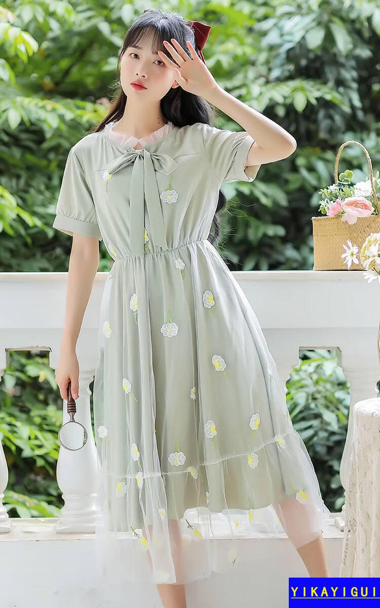 连衣裙学生夏天高中生初中生女生裙子夏季韩版短袖衣服仙气少女小个子