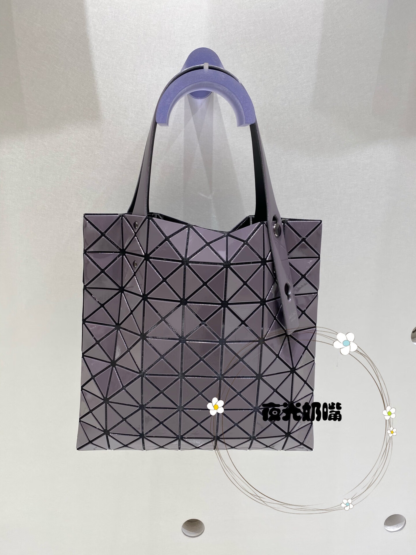 日本issey miyake 三宅一生 经典款 7格 手提包 灰色【图片 价格 品牌