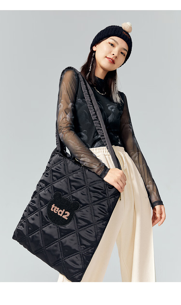 【ted2熊联名】太平鸟2021年春季新款修身长袖打底衫女a6dcb1228 棕色