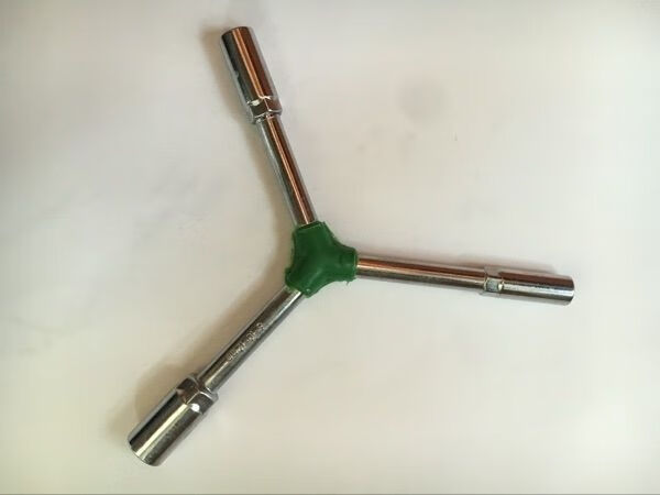 拓森三叉套筒扳手y型扳手手动三角套筒五金工具临沂三叉扳手 三叉8-10