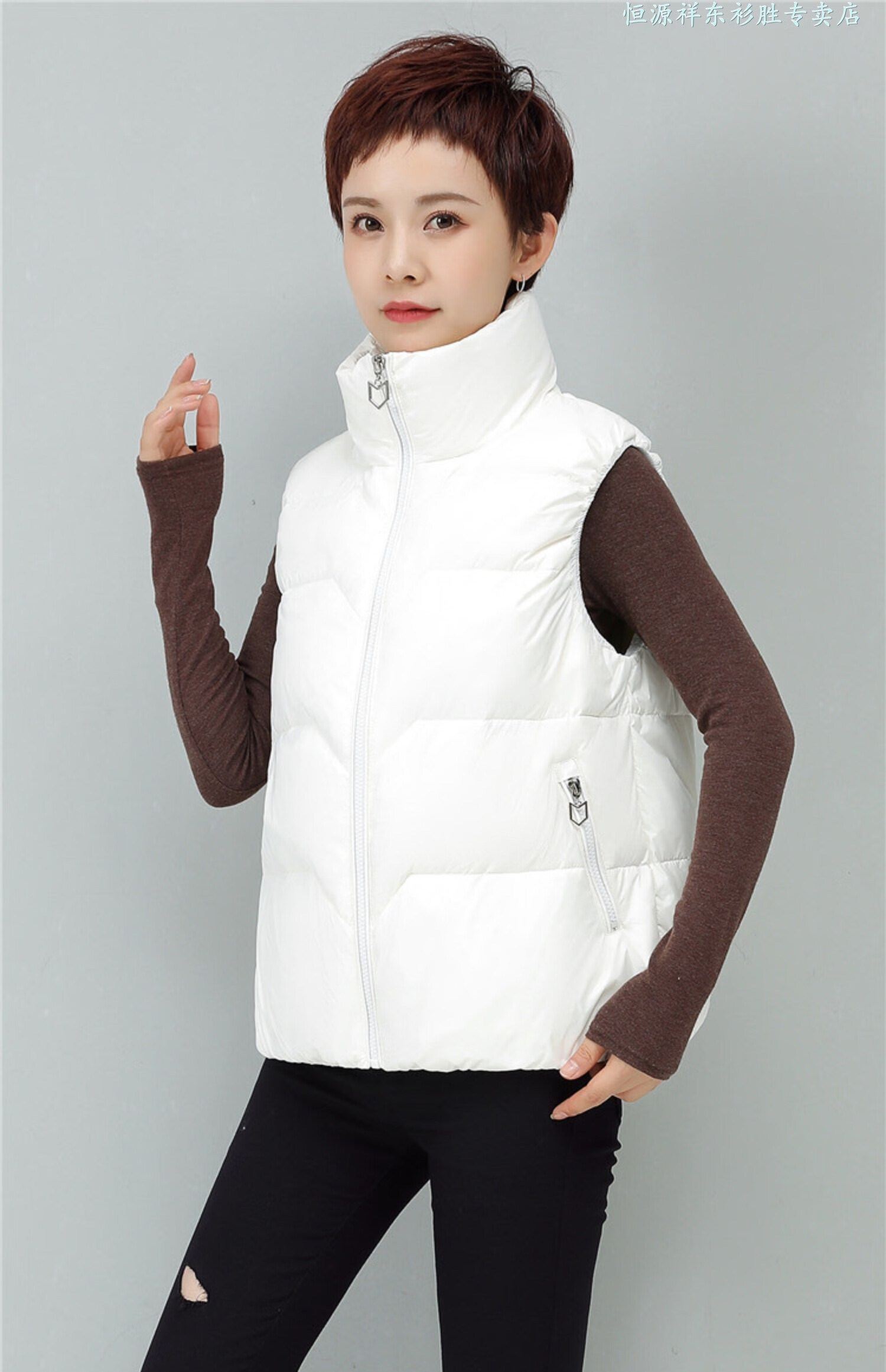 恒源祥高档品牌女装羽绒马甲女短款2021年新款韩版立领轻薄羽绒服坎肩