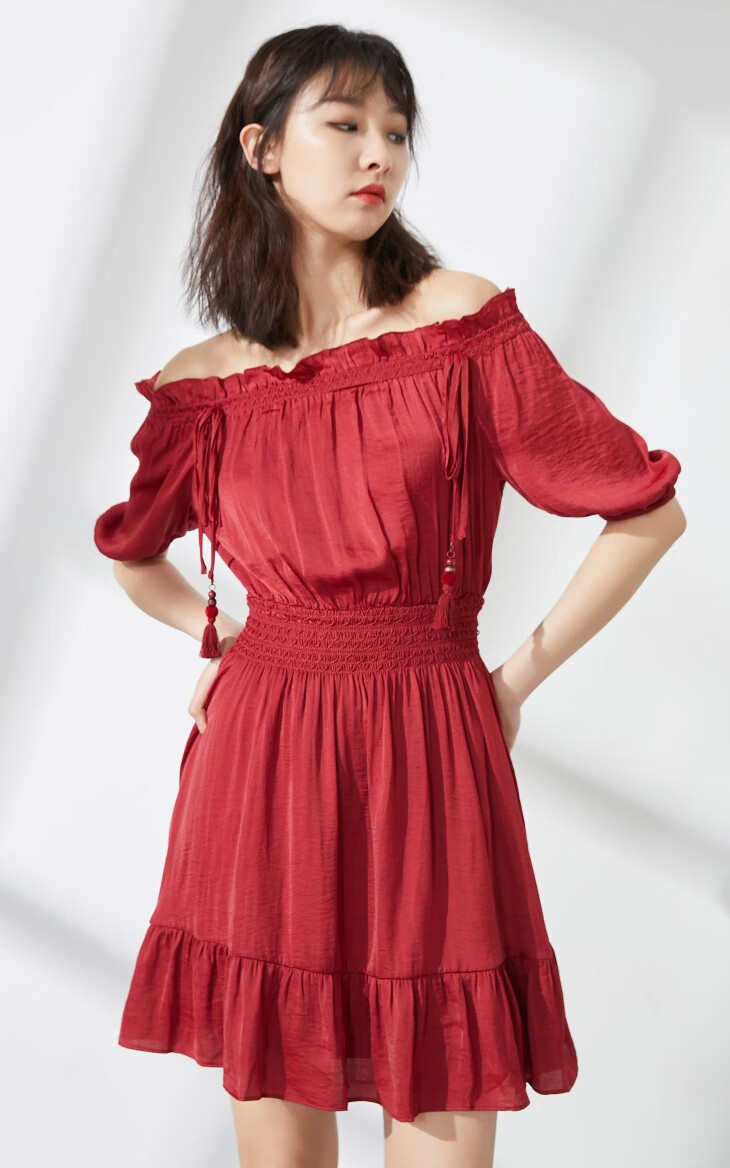 only夏季新款气质露肩荷叶边连衣裙17531 f16里约红rio red 170/88a/l