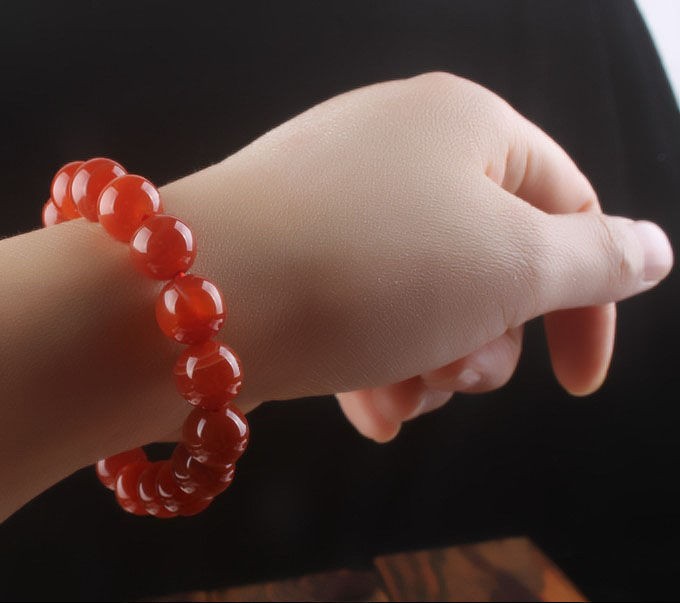 糯种5a红蚕石手链财源动力石姻缘情侣夫妻感情12毫米