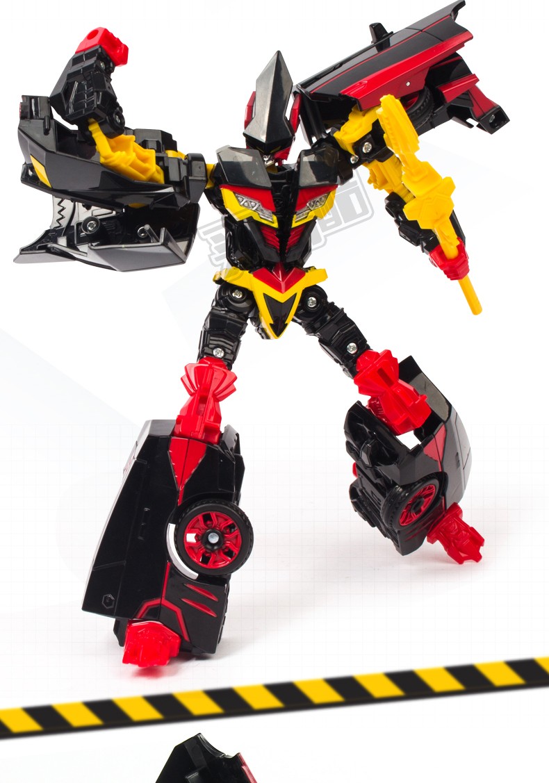 咖宝车神2快刀捷伦变形机器人汽车五合体重装巨人儿童玩具男大号金铠