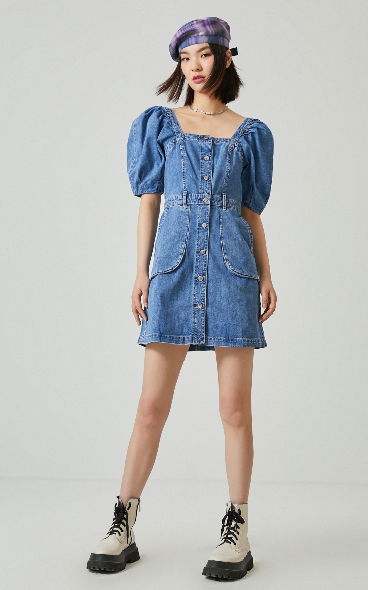 only2021春季新款时尚复古灯笼袖a字短款牛仔连衣裙女121242014 j3d