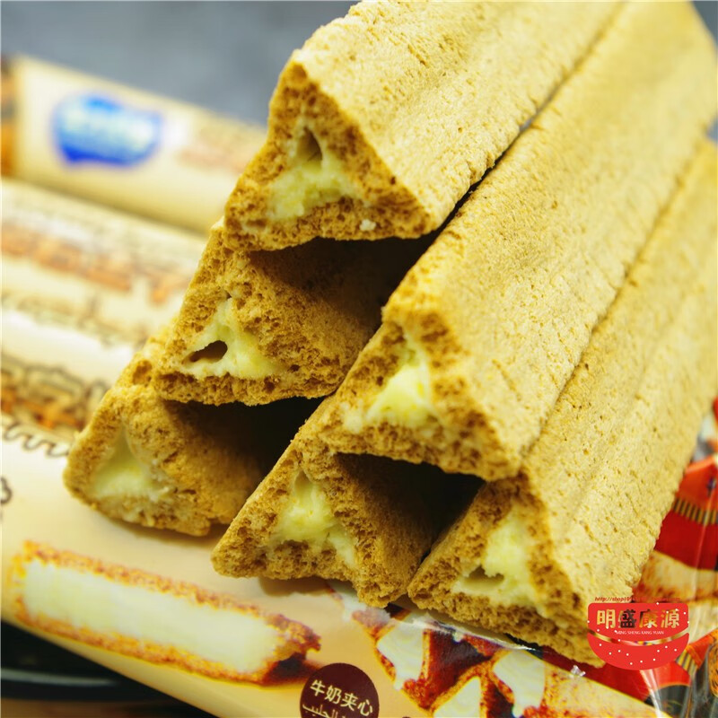 幺八零幺熔岩金字塔牛奶夹心威化棒130g*2盒饼干谷物脆皮膨化零食