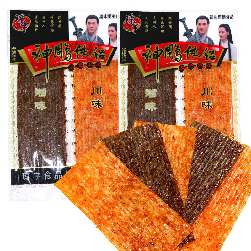 神雕侠侣辣条22g袋零食辣片怀旧批发麻辣网红小零食神雕侠侣50包