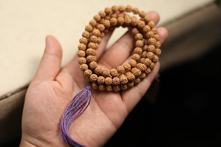 五瓣小金刚蛤蟆背直径6-8mm108颗金刚菩提子原桩姜黄皮 七瓣-直径8 mm