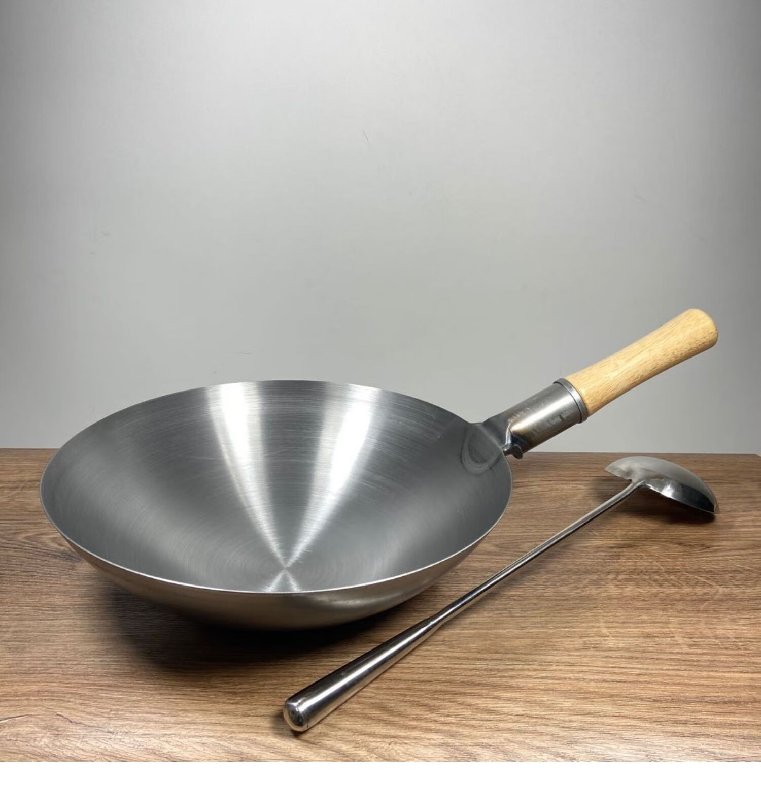 老式铁锅饭店厨师专用炒菜锅家用炒锅煤气灶加厚不粘锅无涂层商用38cm