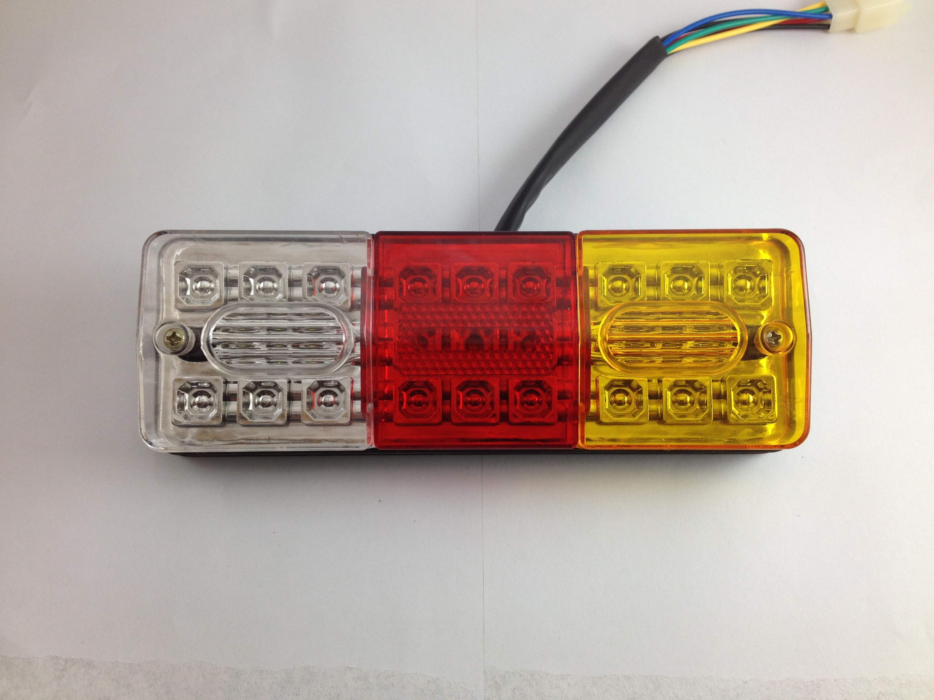 电动三轮车led后尾灯总成通用转向灯刹车灯行车灯倒车灯12v48v60v l