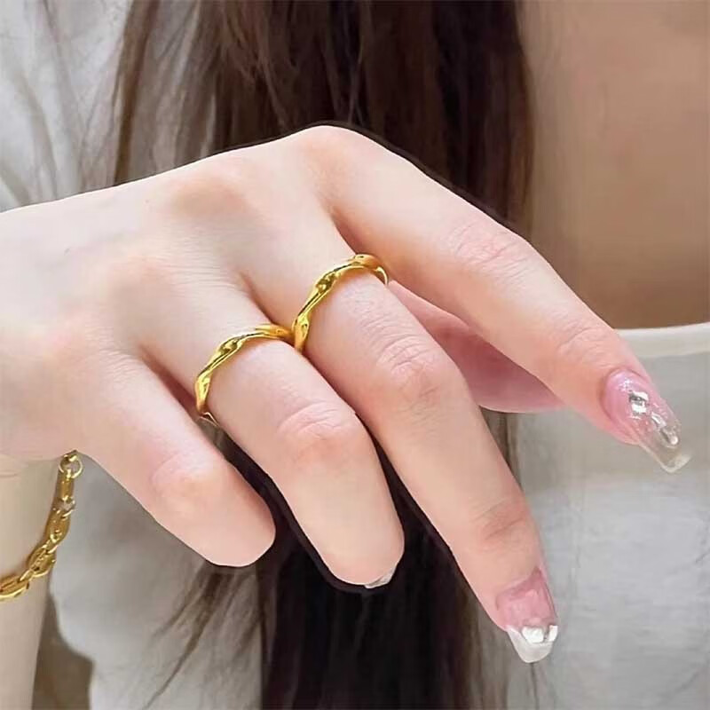 老凤凰黄金戒指女款999足金莫比乌斯环素金指环时尚简约戒子情人节