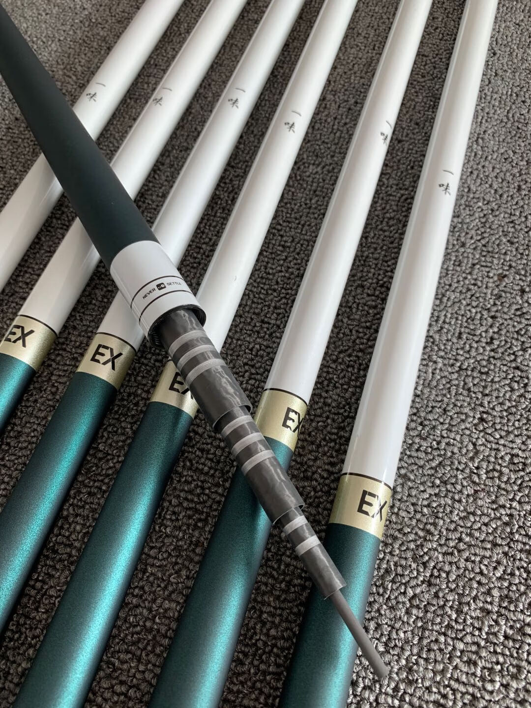 正品官网化氏一味旗舰店ex钓鱼竿大物竿超轻超硬台钓竿钓鱼杆手杆 3.