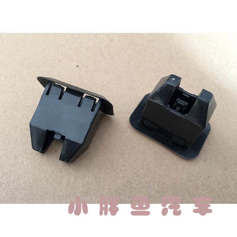 汽车后排座椅固定卡扣17-19奥迪a3 q3 a4 a4l a5 q5l后座卡子 2个