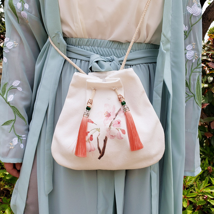 稻草人(mexican)新品新款印花图案古风汉服包斜挎包单肩包流苏包中国