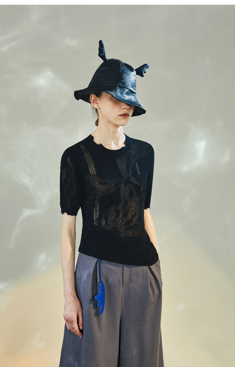 日着原创设计女装2021秋季新款潮 黑色纯棉修身短袖t恤女上衣 影黑 l