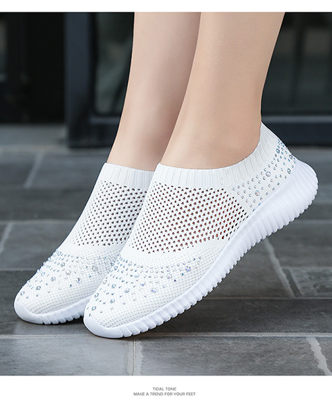 夏天穿的中年妇女飞织夏季透气网鞋白色休闲风孕小白鞋妈妈老北京布鞋