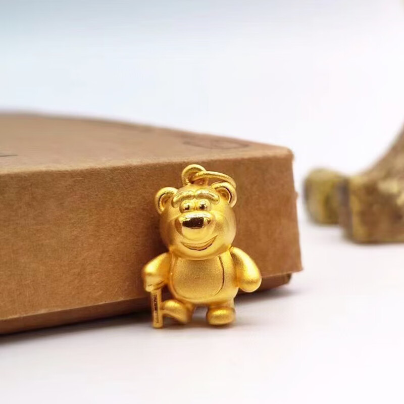 老凤凰黄金草莓熊吊坠女999足金玩具熊项链3d硬金可爱小熊挂坠女友