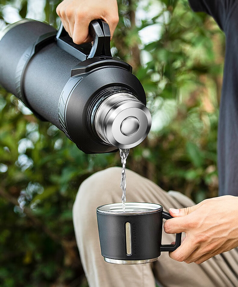 德国保温壶户外保温大容量316不锈钢暖瓶2l便携车载旅行水壶5升 3000