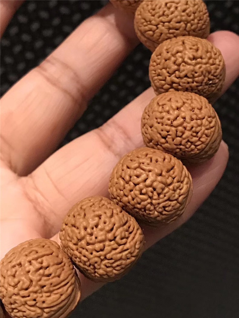 矮桩柳叶脐蚂蚁纹桃核手串手链桃胡矮桩密纹桃核佛珠 1.9*1.45 19mm