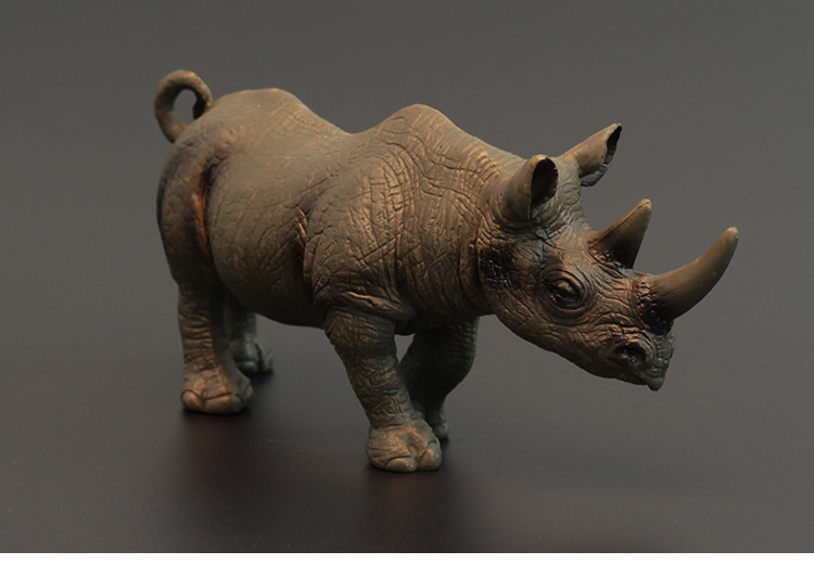 实心仿真动物玩具模型套装狮子大象老虎犀牛熊斑马鳄鱼长颈鹿认知黄色