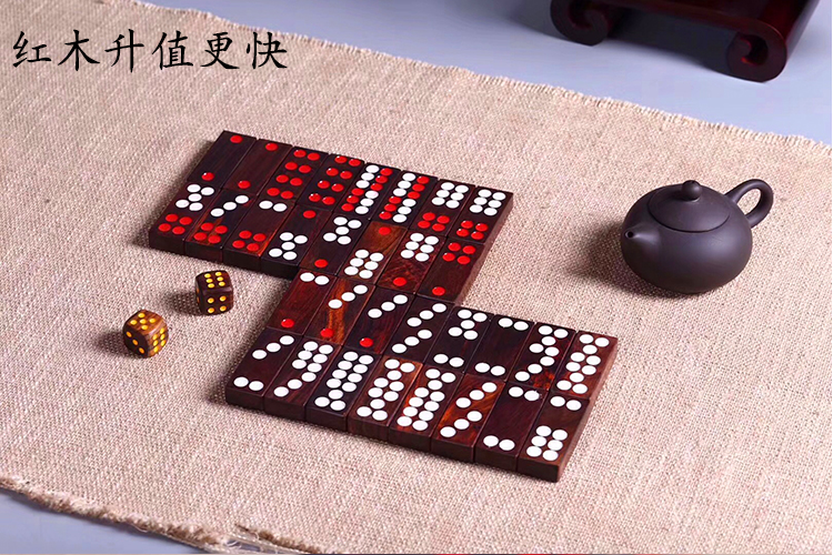 老挝牌九牌骨牌天九木雕家用商务送礼锦盒棋牌32张牌九