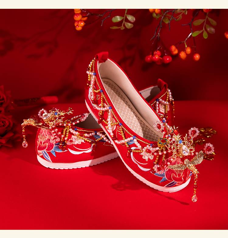 两穿岚悦榆原创汉服鞋子翘头平底流苏中式婚礼结婚红色秀禾婚鞋女夏季