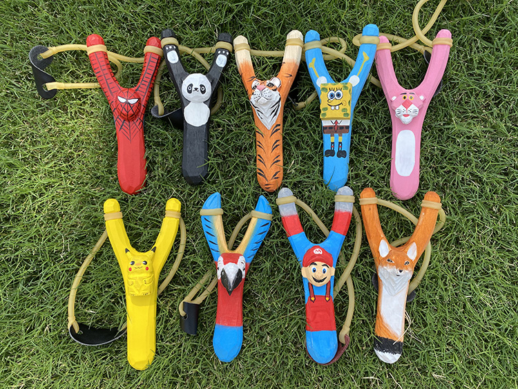 木制弹弓成人创意儿童玩具弹弓传统卡通手工木雕动物射击户外泥丸男孩