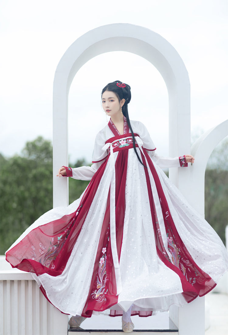 齐胸襦裙故渊鱼汉服女中国风超仙学生古装对襟绣花刺绣衫裙破裙湖绿色