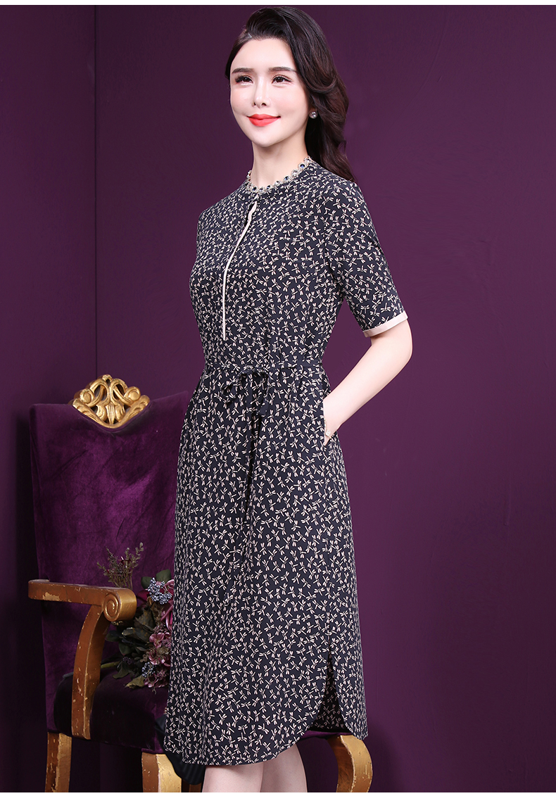 王小鸭2021春新款杭州真丝洋气阔太太收腰宽松系带年轻款连衣裙女