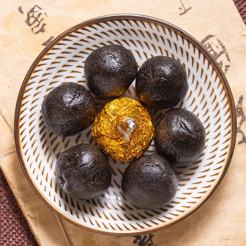 俊芳苑黄精牡蛎丸一盒