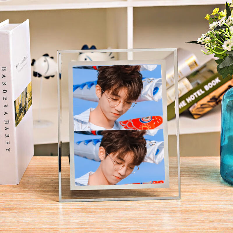 王俊凯玩偶公仔王俊凯水晶相框周边摆台可定制照片tfboys女朋友生日