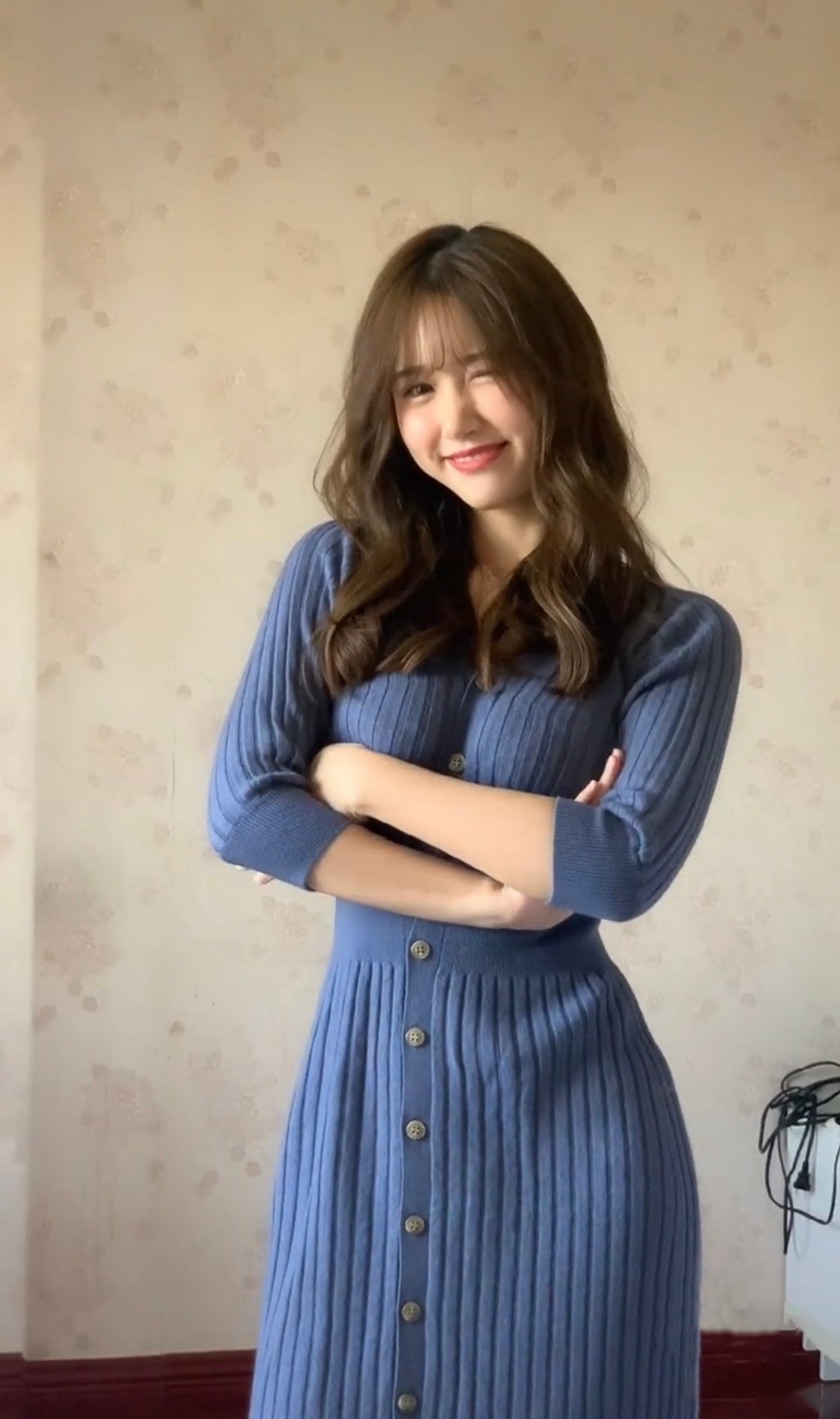 拉夏贝尔一栗粒小莎子同款简约战衣战袍裙子修身收腰冰丝针织连衣裙夏