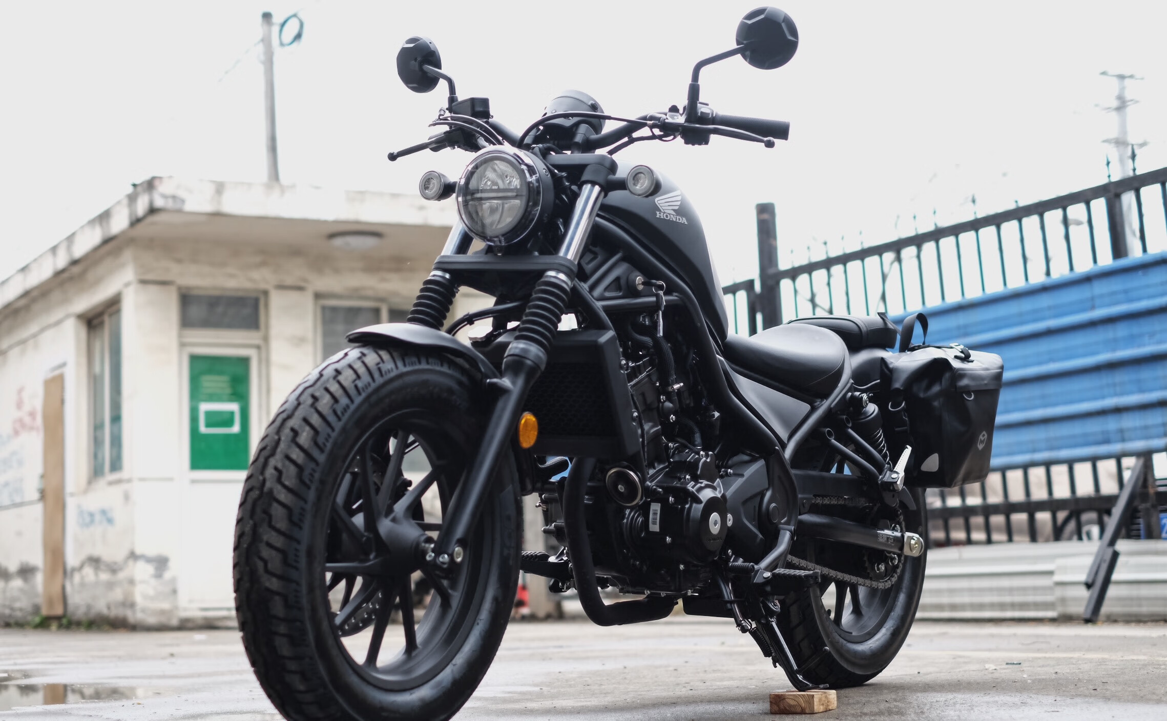 适用于本田cm300侧边包防水包边挂包杂物包大容量手提单肩包黑色左边