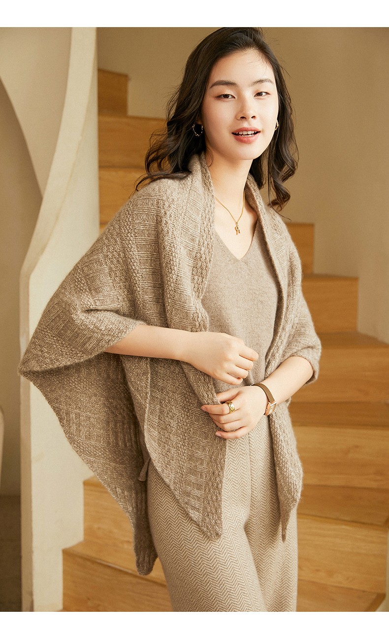 苏若兰全羊绒新款四股加厚纯羊绒披肩女时尚潮流女士纯羊绒三角披肩