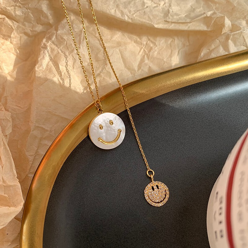 魅星紫贝母笑脸项链ins女潮网红气质百搭微笑锁骨链金色贝母笑脸项链